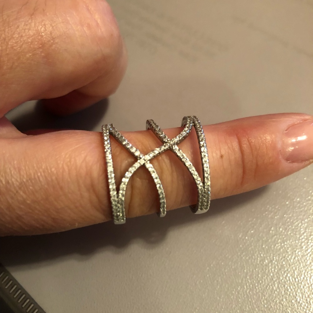 Lovely Knuckle Ring